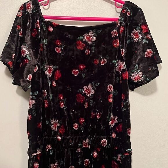 Evsie Kid's Black Floral Flutter Sleeve Waist Tie Jumpsuit Size Small 9 NWT - Picture 7 of 9